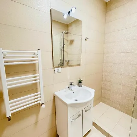 Royal Moonlight Apartament *
